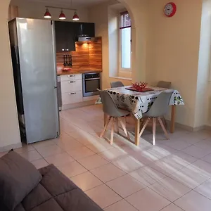 Le Cernuschi Rdc Appartement